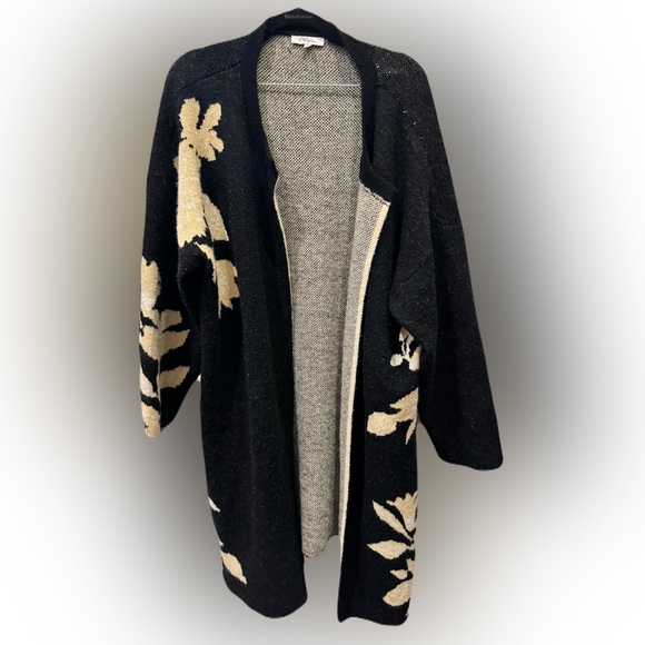 The Alleman Floral Cardigan in Black in 2xl - Picture 3 of 6